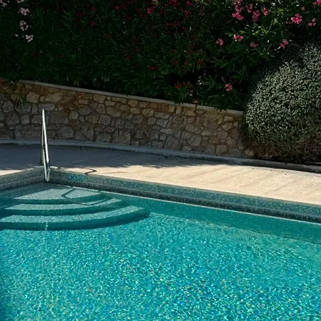Cap Martin Luxury - Parking - Terrasse - Piscine - Bouteille De Prosecco Apartment