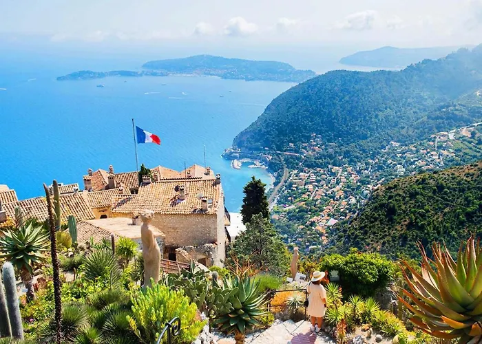 شقة Cap Martin Luxury - Parking - Terrasse - Piscine - Bouteille De Prosecco روكوبرُن كاب مارتي